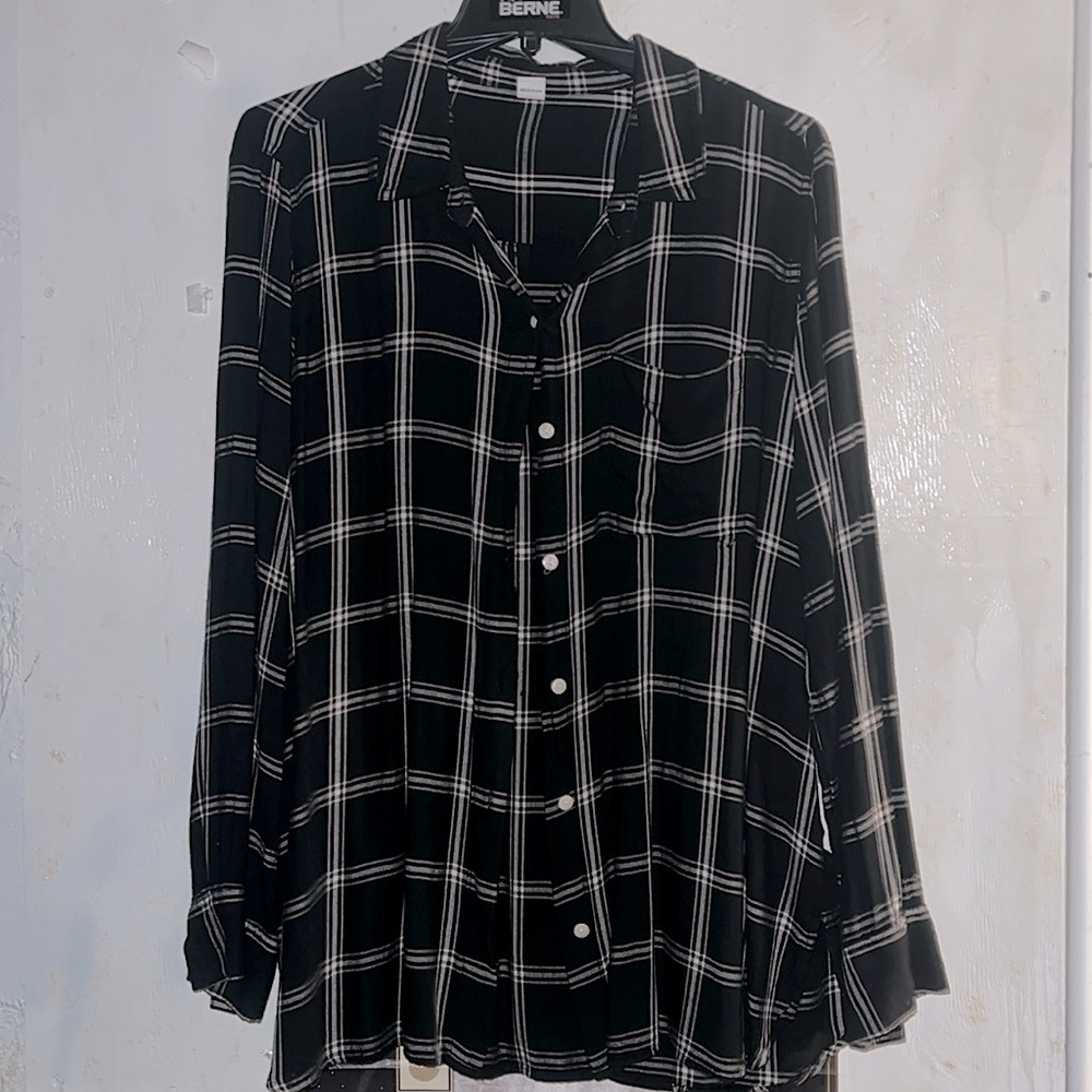 XL Black and White with Pink Flannel